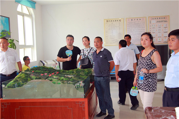 1472016092151342.jpg IMG_2219.jpg